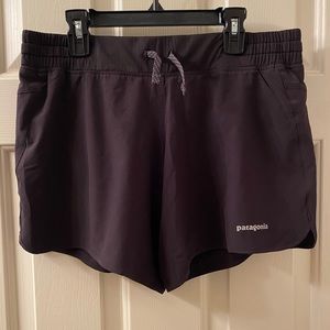 Patagonia Women’s Nine Trails Shorts 6” Inseam Size Small Black With Liner
